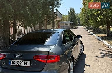 Седан Audi A4 2013 в Бучачі