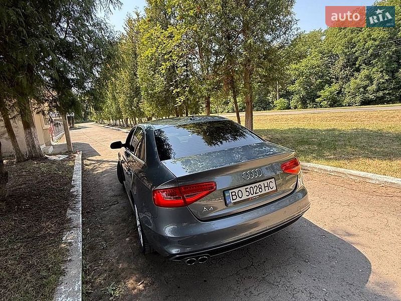 Седан Audi A4 2013 в Бучачі