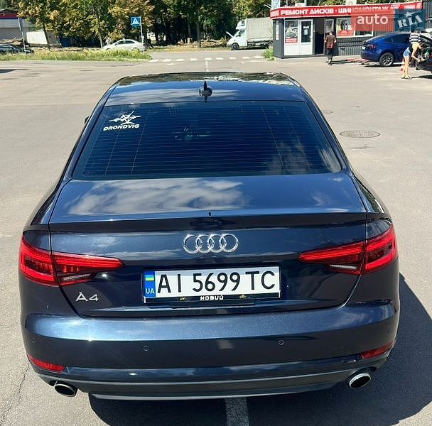 Седан Audi A4 2015 в Києві