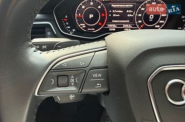 Седан Audi A4 2018 в Рівному