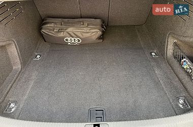 Седан Audi A4 2018 в Рівному