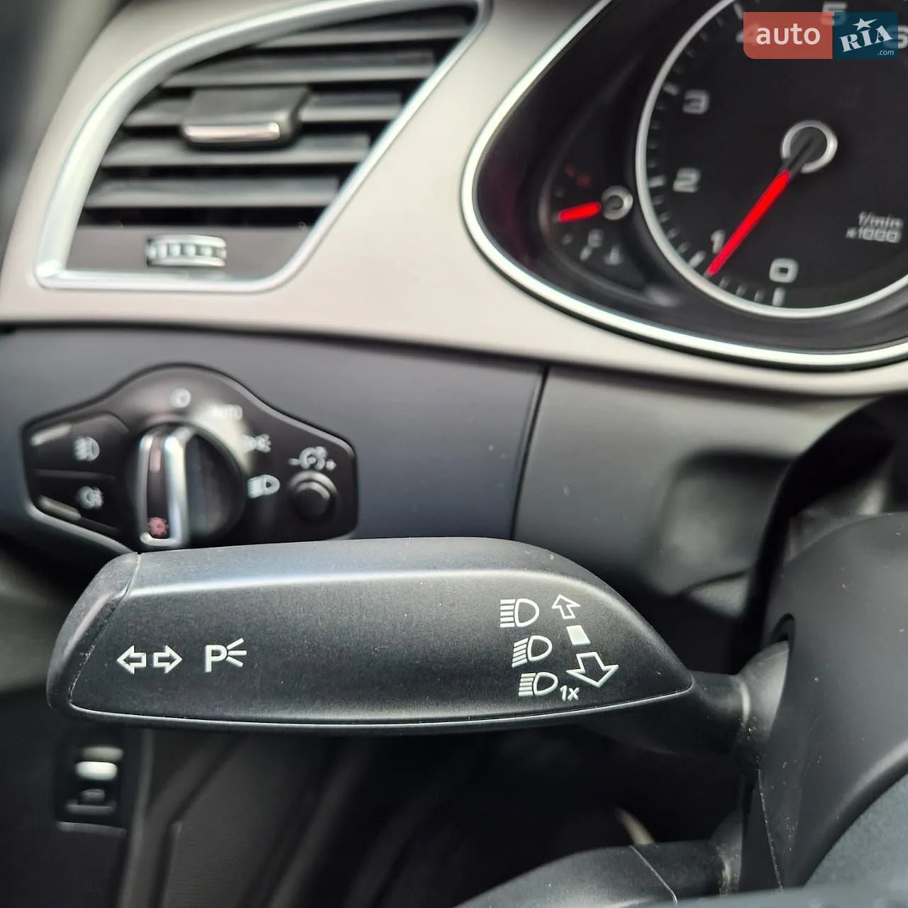 2014 Audi A4 - мініатюра 16