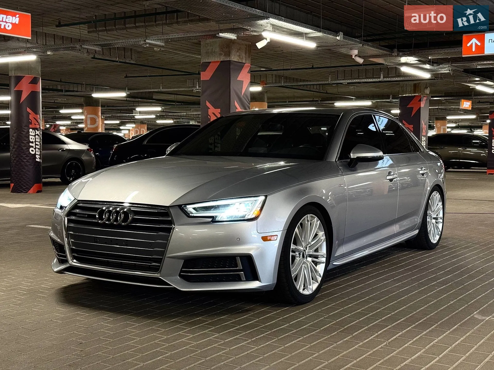 2018 Audi A4 - фото 1