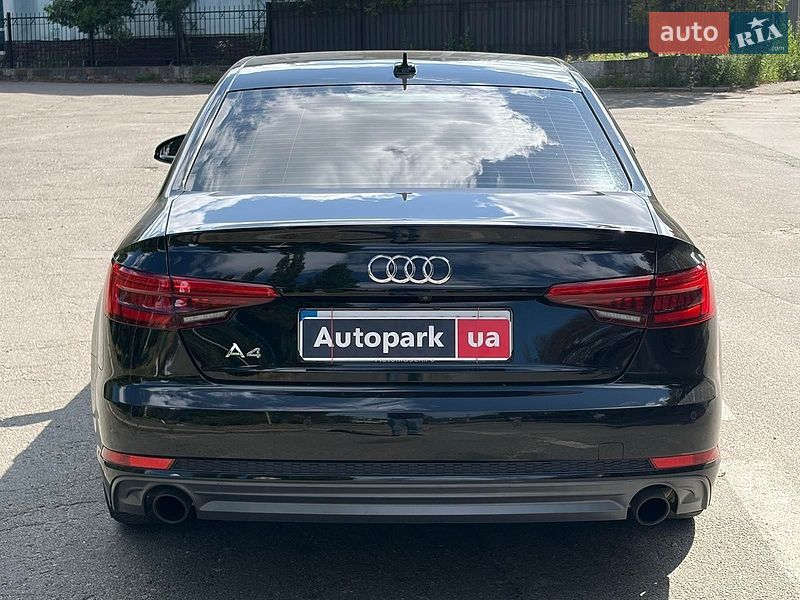 Седан Audi A4 2016 в Києві