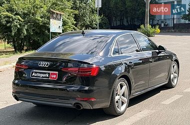 Седан Audi A4 2016 в Києві