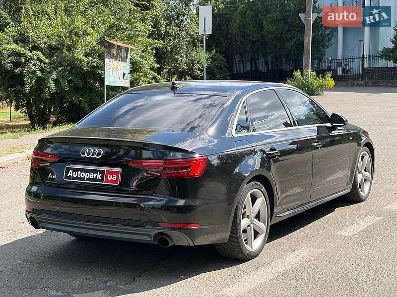 Седан Audi A4 2016 в Києві