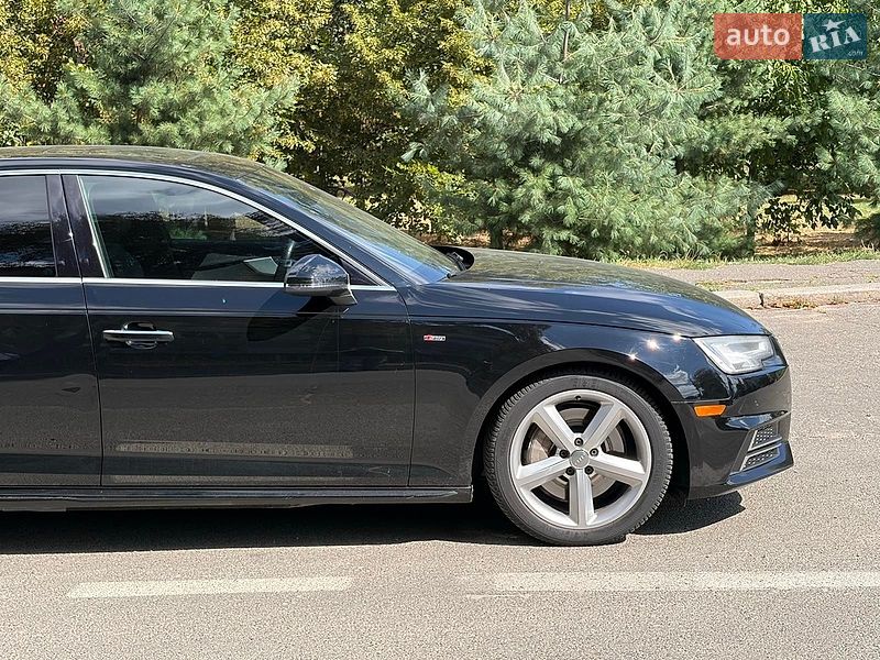 Седан Audi A4 2016 в Києві