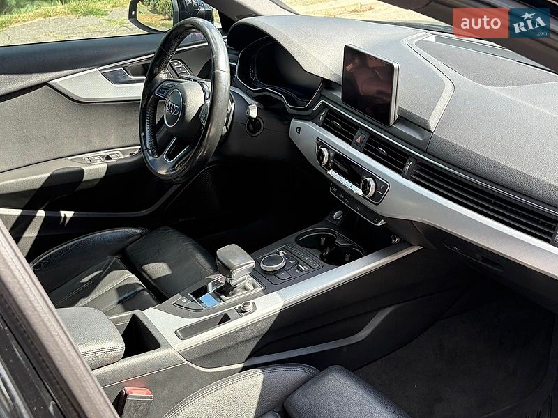 Седан Audi A4 2016 в Києві