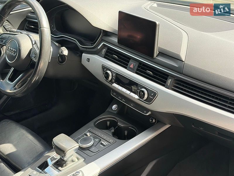 Седан Audi A4 2016 в Києві