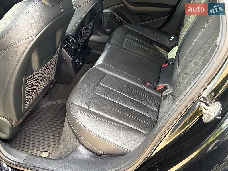 Седан Audi A4 2016 в Києві
