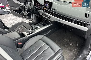 Седан Audi A4 2018 в Днепре