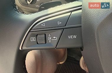 Седан Audi A4 2022 в Полтаве