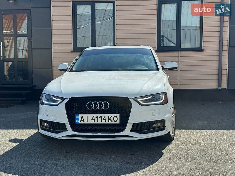 Audi A4, фото з оголошення