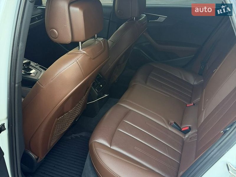 Седан Audi A4 2017 в Києві