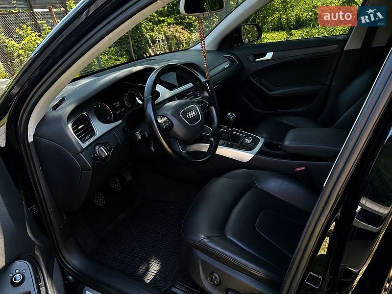 Седан Audi A4 2011 в Белой Церкви