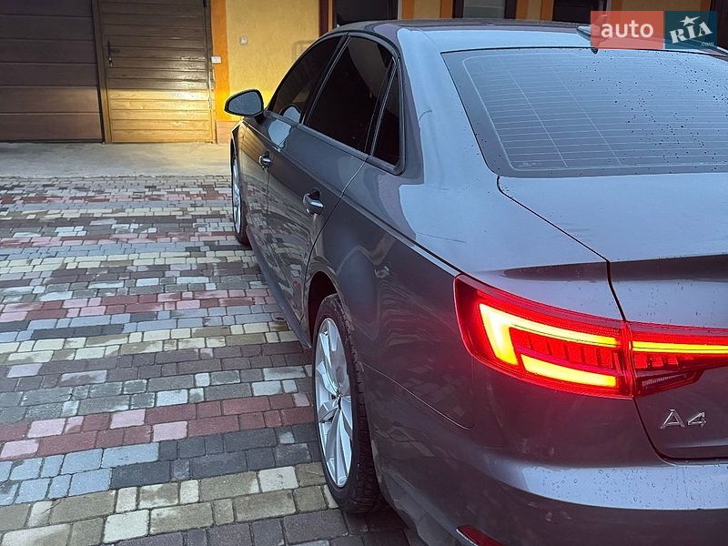 Седан Audi A4 2018 в Монастыриске
