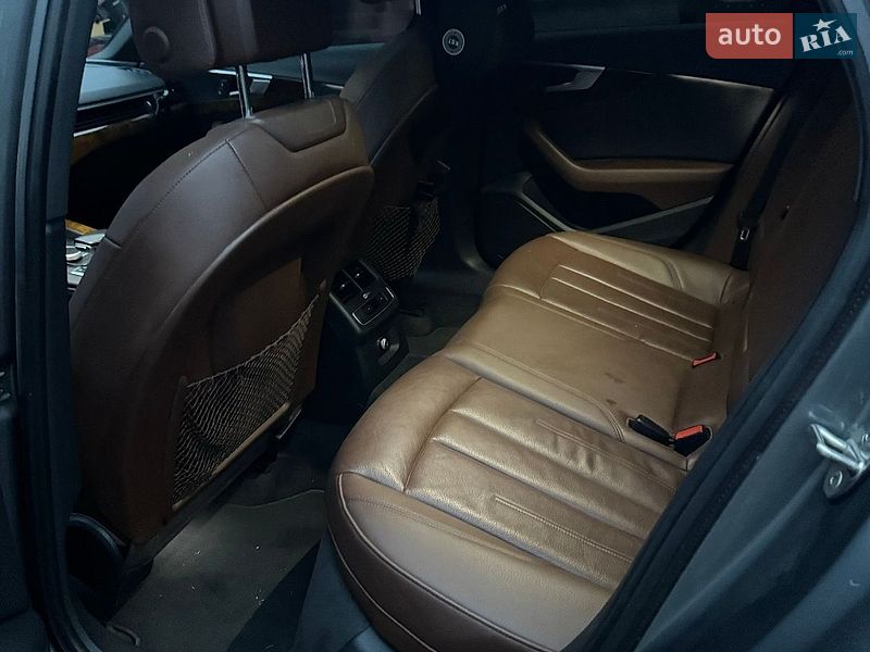 Седан Audi A4 2018 в Монастыриске