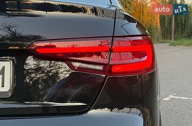 Седан Audi A4 2018 в Кривом Роге