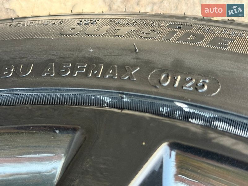 Седан Audi A4 2018 в Кривом Роге