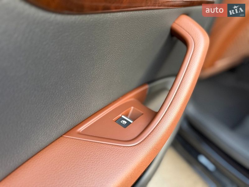 Седан Audi A4 2018 в Кривом Роге