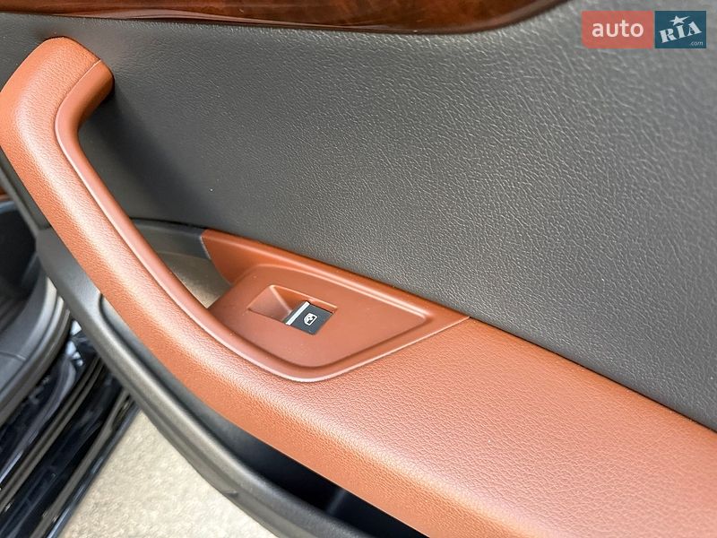 Седан Audi A4 2018 в Кривом Роге