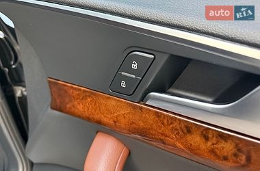 Седан Audi A4 2018 в Кривом Роге