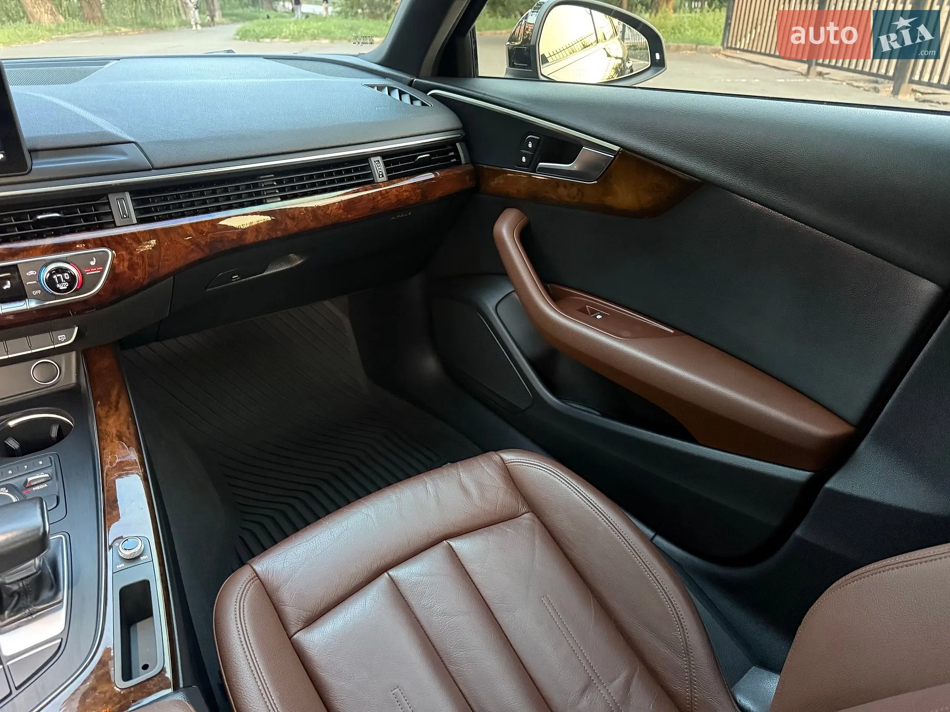 2018 Audi A4 - мініатюра 76