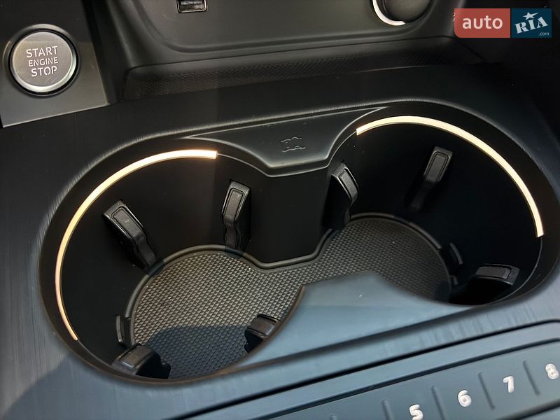 Седан Audi A4 2018 в Кривом Роге