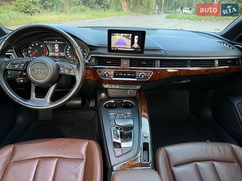 Седан Audi A4 2018 в Кривом Роге