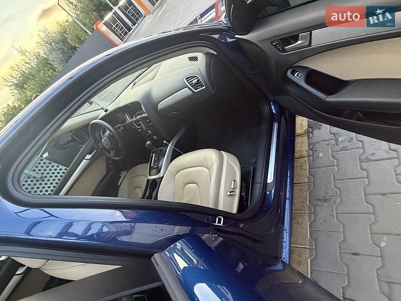 Седан Audi A4 2013 в Бучі