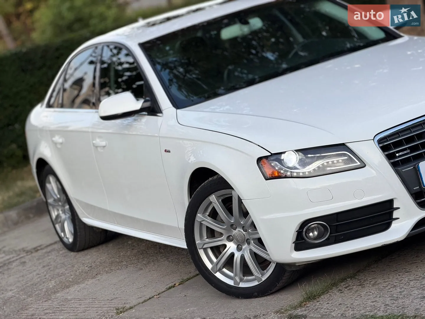 2011 Audi A4 - мініатюра 9