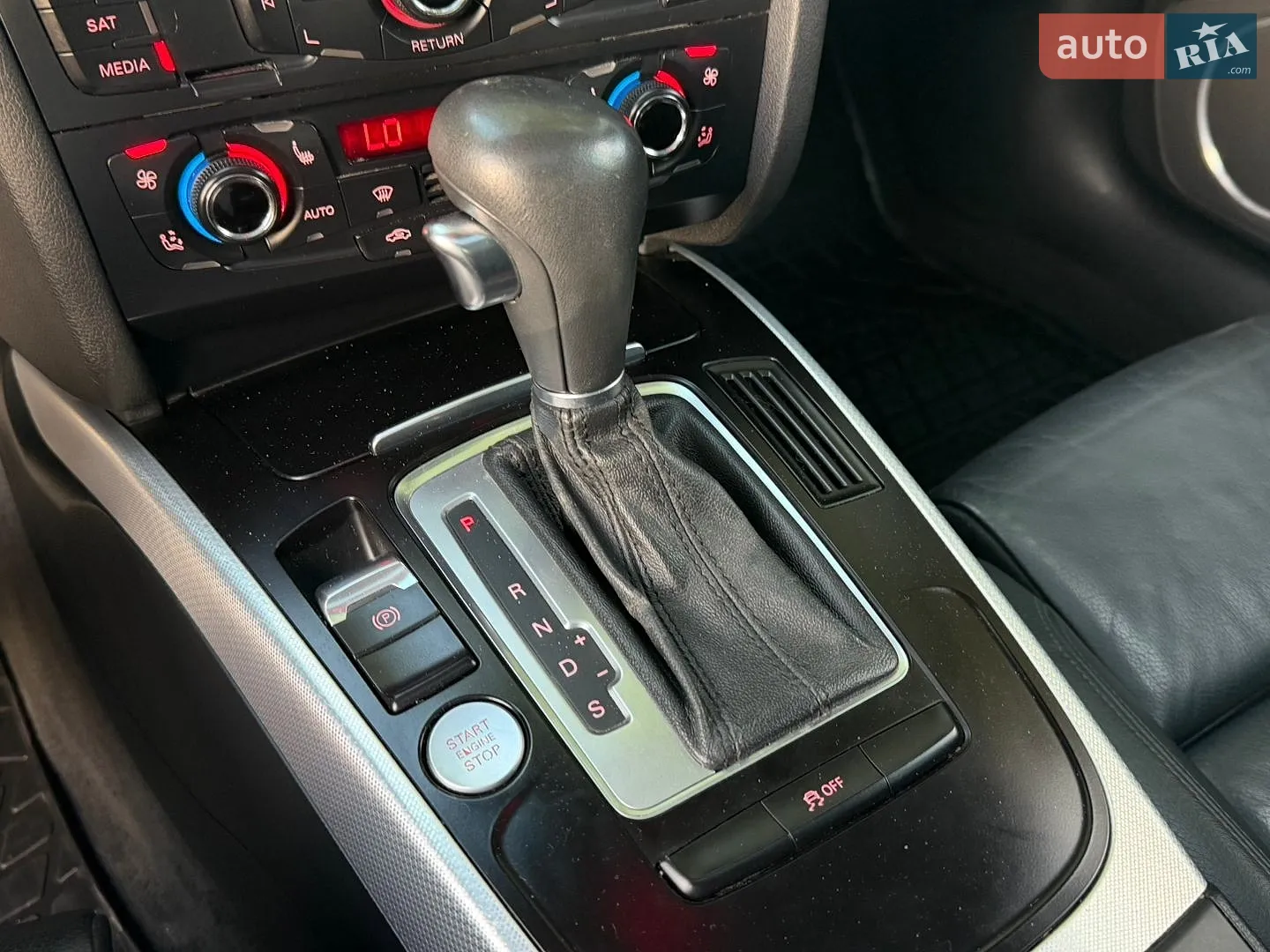 2011 Audi A4 - мініатюра 56