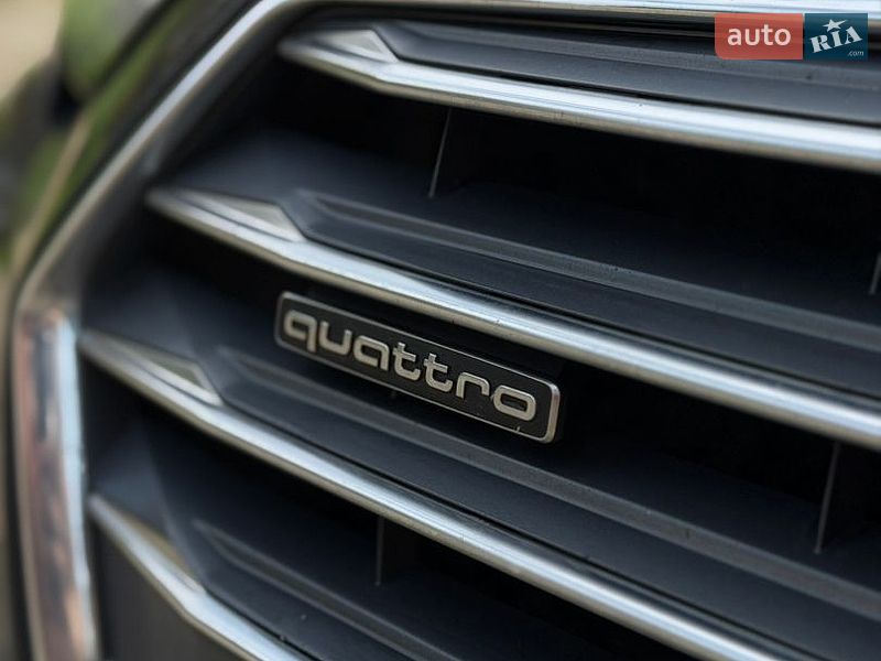Седан Audi A4 2018 в Бурштині