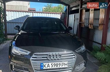 Седан Audi A4 2018 в Киеве