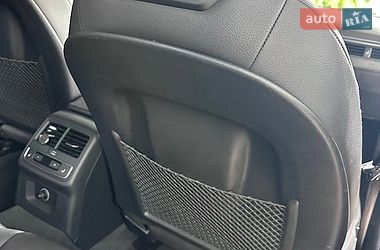 Седан Audi A4 2018 в Киеве