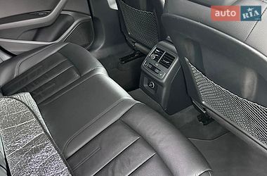 Седан Audi A4 2018 в Киеве