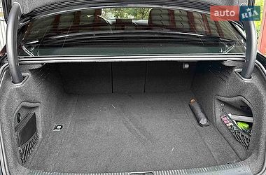 Седан Audi A4 2018 в Киеве