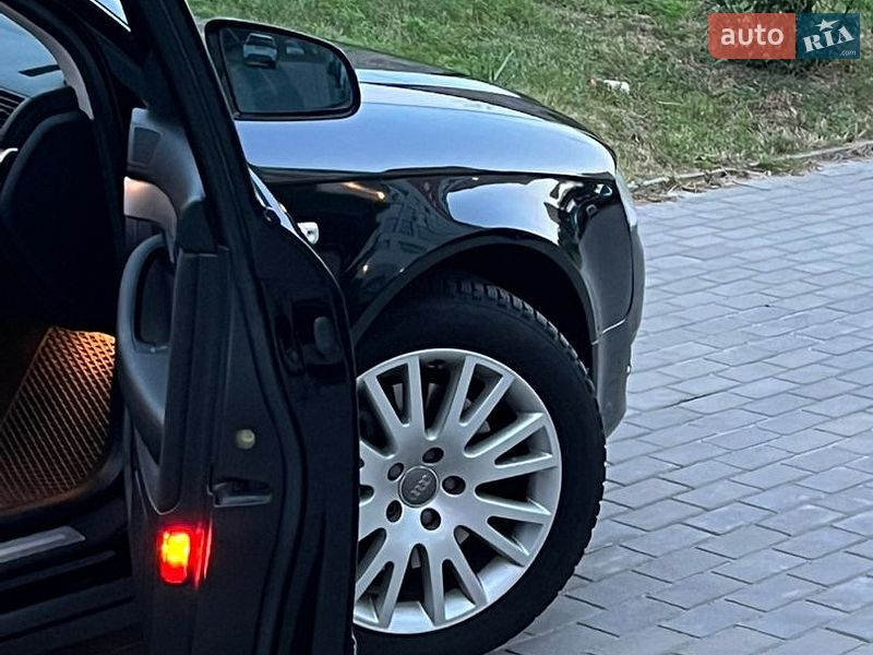Універсал Audi A4 2005 в Києві