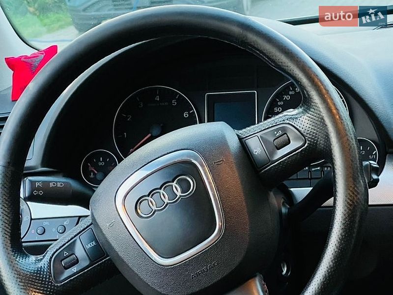 Універсал Audi A4 2005 в Києві