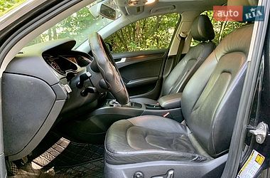 Седан Audi A4 2012 в Києві