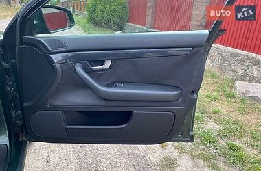Универсал Audi A4 2001 в Рокитном