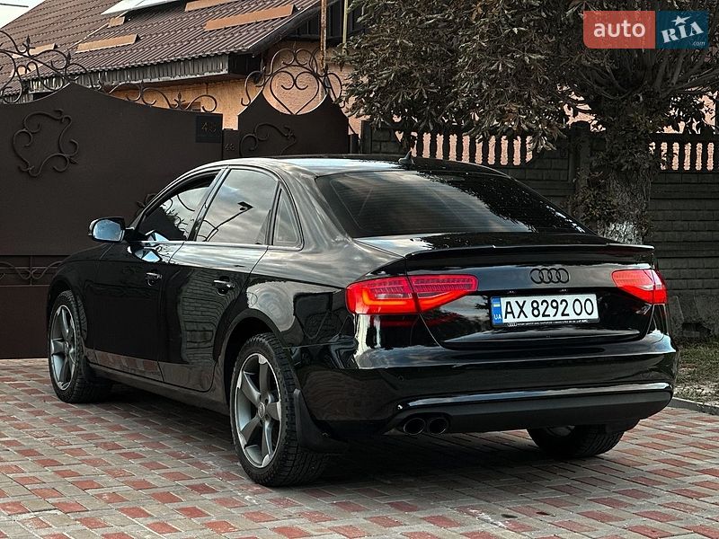 Седан Audi A4 2013 в Дніпрі