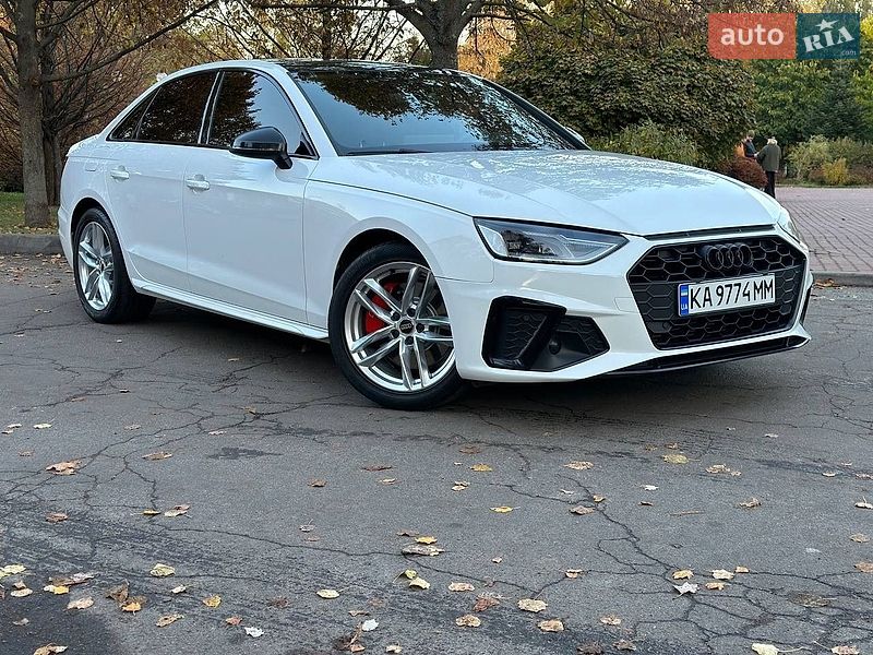 Audi A4 2019