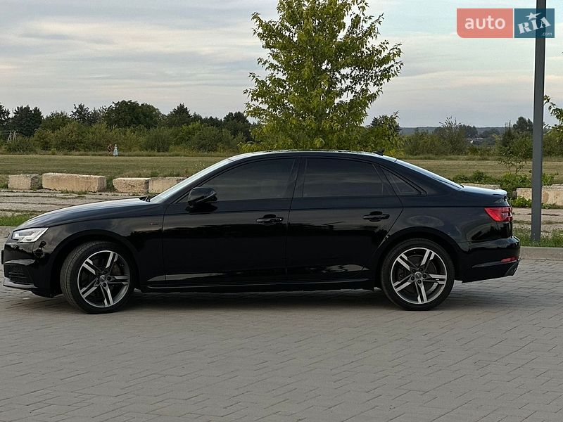 Седан Audi A4 2017 в Рівному