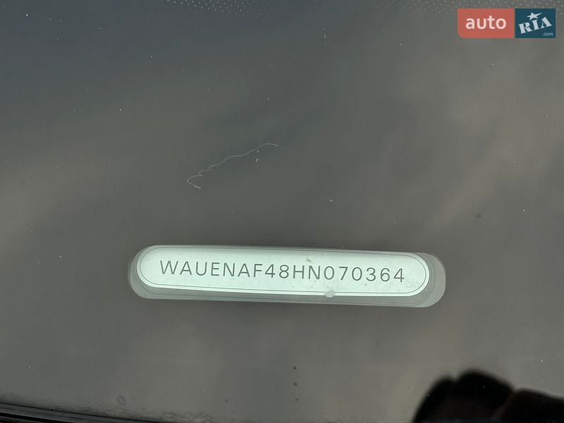 Седан Audi A4 2017 в Рівному