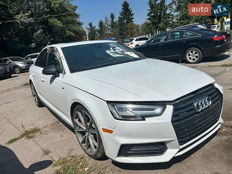 Седан Audi A4 2018 в Києві