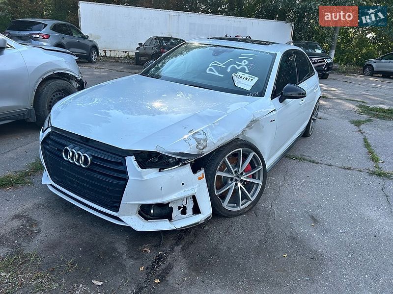 Седан Audi A4 2018 в Києві