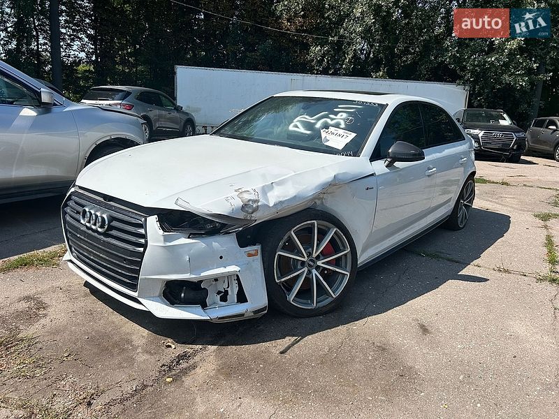 Седан Audi A4 2018 в Києві