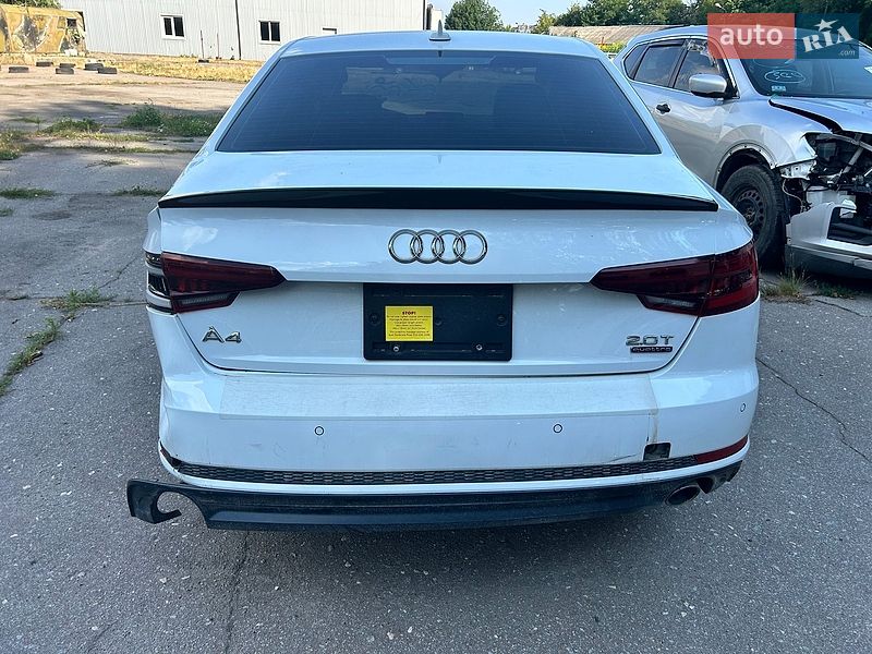 Седан Audi A4 2018 в Києві