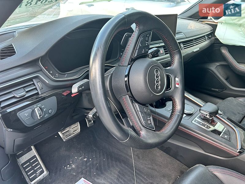 Седан Audi A4 2018 в Києві
